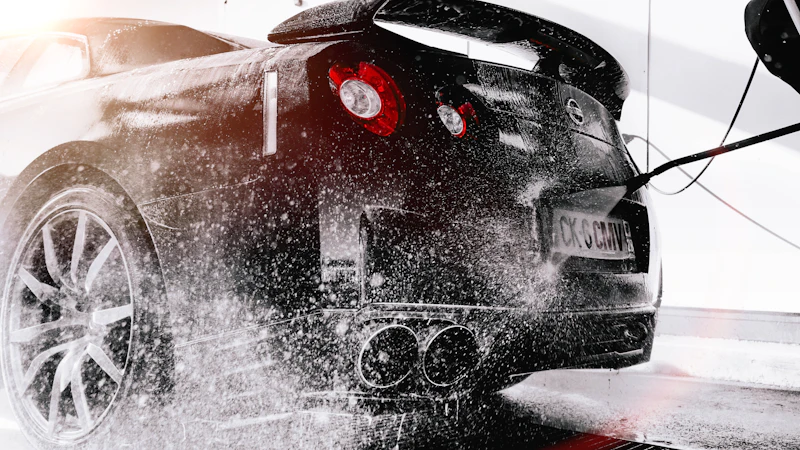 Profissional de estética automotiva e lava-car